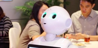 Pizza Hut เปิดตัวพนักงานเสิร์ฟหุ่นยนต์ แรงงานมนุษย์เตรียมตัวว่างงาน!