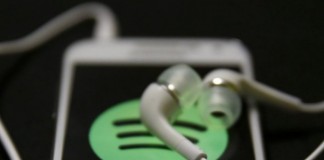 Spotify มีเคือง! แอปเปิลห้ามผู้ใช้ iOS อัปเดต Spotify