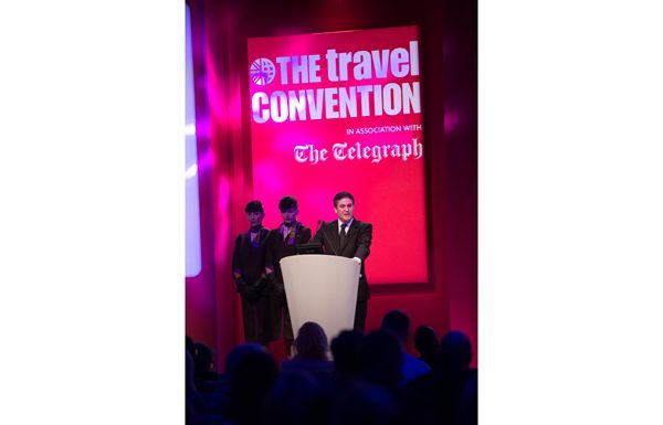 การประชุมสมาคมตัวแทนท่องเที่ยวของสหราชอาณาจักร รับรู้ถึงรูปแบบของสายการบินที่เปลี่ยนแปลงโดยการปฎิวัติด้านดิจิตอลในอนาคต