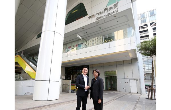 ‘บีลิงค์ มีเดีย’ครองสัมปทานสื่อโฆษณาอาคารสยามกิตติ์ เตรียมขยายฐานธุรกิจ เจาะแหล่งรวมวัยรุ่นใจกลางสยามสแควร์