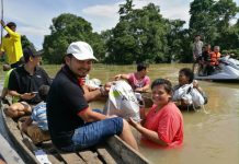 เอไอเอส ส่งพลังน้ำใจ ผ่านภาครัฐ พร้อมระดมทีมพนักงานอุ่นใจอาสา ลงพื้นที่ช่วยเหลือพี่น้องชาวใต้ที่ประสบภัยน้ำท่วมอย่างต่อเนื่อง