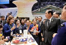 พลเอกประยุทธ์ จันทร์โอชา เปิดงาน ‘SME Revolution: เส้นทางสายโอกาสเอสเอ็มอี 4.0’ ดัน SME ไทยเติบโตตามแผนงานขับเคลื่อนเศรษฐกิจแนวประชารัฐสู่ Thailand 4.0