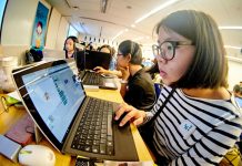 ไมโครซอฟท์จุดประกายเด็กผู้หญิงให้ก้าวสู่สะเต็มศึกษา ดึงผู้หญิงแถวหน้าในแวดวงไอทีร่วมสร้างพลังใน “ไมโครซอฟท์ ดิจิเกิร์ลซ์”