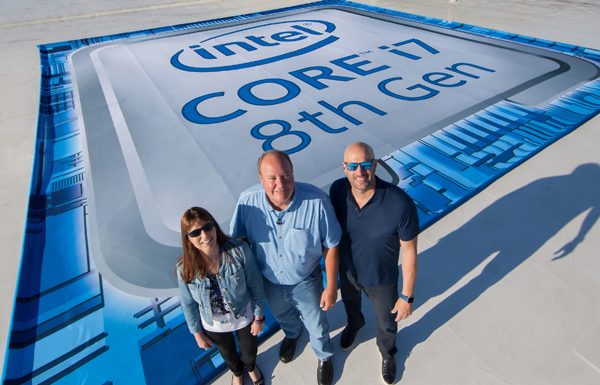 อินเทลเปิดตัวชิปประมวลผล อินเทล® คอร์™ โปรเซสเซอร์ เจนเนอเรชั่นที่ 8 สำหรับเดสก์ท็อป และเป็นชิปประมวลผลสำหรับการเล่มเกมที่ดีที่สุดของอินเทล