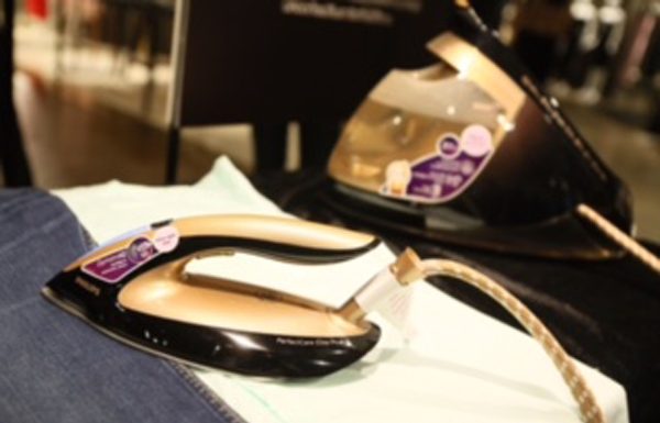 ฟิลิปส์ เปิดตัวเตารีดแรงดันไอน้ำอัจฉริยะที่ฉลาดที่สุด “Philips PerfectCare Elite Plus” รีดเรียบเร็วและทรงพลังที่สุดในโลก