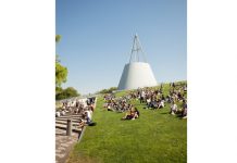 Booking.com ประกาศเปิดตัวโครงการทุนการศึกษา ร่วมกับ มหาวิทยาลัยอ็อกซ์ฟอร์ดและมหาวิทยาลัยเทคโนโลยีเดฟ์ต เพื่อสนับสนุนการศึกษาระดับสูงในด้านเทคโนโลยีสำหรับสตรี