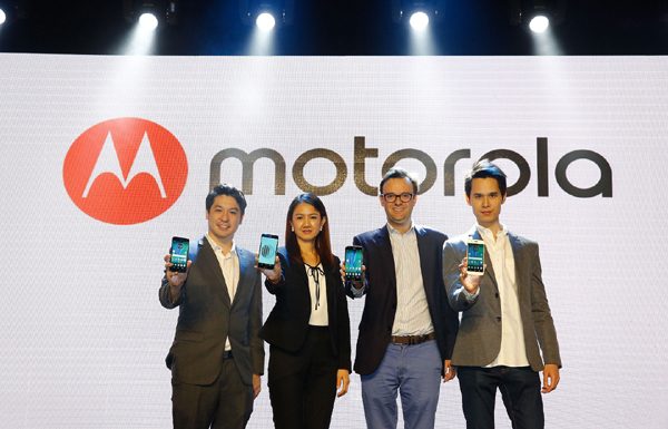 โมโตโรล่า และ ทรูมูฟ เอช จัดโปรโมชั่นสุดคุ้มเต็มพิกัดให้คุณเป็นเจ้าของ สุดยอดสมาร์ทโฟนกล้องหลังแบบคู่สุดล้ำก่อนใคร