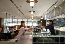 “คาเธ่ย์ แปซิฟิค” พร้อมมอบประสบการณ์การเดินทางเต็มรูปแบบสุดเอ็กซ์คลูซีฟ เผยโฉมห้องรับรองผู้โดยสารสุดหรูแห่งใหม่ ในสิงคโปร์