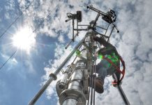 ดีแทคขยายสัญญาณมือถือ พลิกจากเสียงผู้ใช้งานเป็นเสียงช่วยเสนอพื้นที่ตั้งเสา