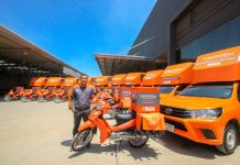 มุ่งมั่นสู่ความเป็นผู้นำการจัดส่งพัสดุ เคอรี่ เอ็กซ์เพรส เพิ่มจำนวนทั้งรถปิคอัพและรถมอเตอร์ไซค์กว่า 500 คัน เพื่อรองรับการส่งพัสดุให้ถึงมือผู้รับในเทศกาลส่งความสุขช่วงสิ้นปี