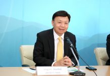 กสทช.สนองนโยบายรัฐบาล คืนความสุขให้แก่ผู้มีรายได้น้อย 6 แสนกว่าครัวเรือน หรือ 1.8 ล้านคนในพื้นที่ชายขอบ 3,920 หมู่บ้าน ใช้อินเทอร์เน็ตบ้านฟรี 3 ปี หน่วยงานรัฐใช้อินเทอร์เน็ตงานฟรี 5 ปี