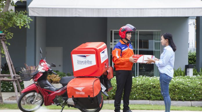 ยิ่งส่งเร็วยิ่งได้เปรียบ! “ไปรษณีย์ไทย” ยกระดับ EMS ส่งเช้าได้บ่าย ส่งบ่ายได้วันรุ่งขึ้น พร้อมมอบโปรโมชันสุดพิเศษในวาระก้าวสู่ปีที่ 17 ลดราคาค่าส่ง EMS ในประเทศสูงสุดกว่า 70%