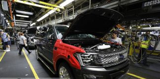 Ford เตรียมปลดพนักงานทั่วโลก 7,000 คน ภายในเดือนสิงหาคม คาดช่วยลดต้นทุนได้ 1.9 หมื่นล้านต่อปี