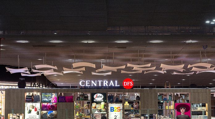 “เซ็นทรัล” อดเปรี้ยวเพื่อกินหวาน ส่งร้านค้าในเครือ ปูพรมสัมปทานรีเทล 10 ปี สนามบินอู่ตะเภา จับมือกองทัพเรือ บูมท่องเที่ยวโลจิสติกส์ ตะวันออก-EEC