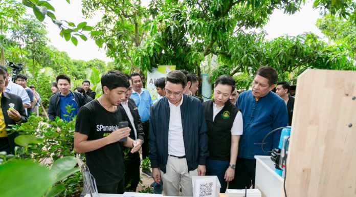 รมว.ดีอี พร้อมด้วย ทีโอที ลงพื้นที่ฉะเชิงเทรา โชว์ความสำเร็จ เน็ตประชารัฐ ลุยต่อยอดพัฒนาการใช้งานด้วย 360 Life