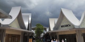 มีแผนสำรอง! “เซ็นทรัล วิลเลจ” ดิ้นทุกทางเปิด “ลักชัวรี่ เอาท์เล็ต” 31 ส.ค. นี้ แน่นอน