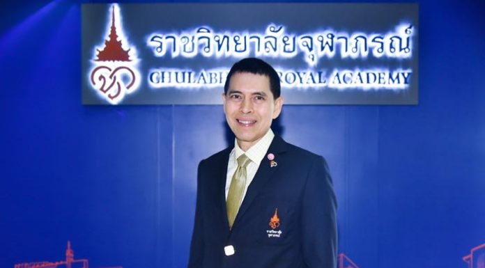 ราชวิทยาลัยจุฬาภรณ์ จัดโครงการ Paw it forward เพื่อศูนย์พักพิงสุนัขจรจัดนครชัยบุรินทร์ ให้บริการตรวจสุขภาพและฉีดวัคซีนสัตว์เลี้ยงฟรี ในงาน “มหกรรมคนรักสัตว์เลี้ยง Dog’s Ville 2019”