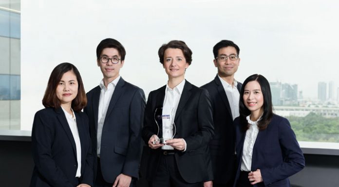 “ทีเอ็มบี” ตอกย้ำความเป็นผู้นำนวัตกรรมการลงทุนเพื่อตอบโจทย์รายย่อย TMB Smart Port คว้ารางวัลระดับโลก Service Innovation of the Year