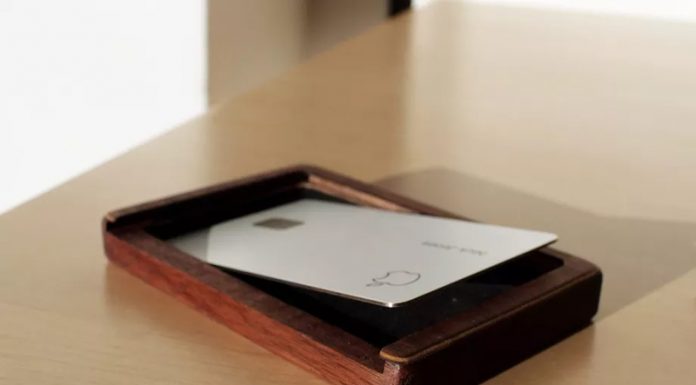 ช่างบอบบางซะเหลือเกิน! ขนาด Apple Card ยังต้องมี “เคส” ใส่ ราคาเริ่มต้น 1,200 บาทเท่านั้นเอง