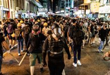 ศึกปะทะรุนแรงพ่นพิษ “ฮ่องกง” นักท่องเที่ยวตกฮวบ 40% โรงแรมร้างกว่าครึ่งหนึ่ง