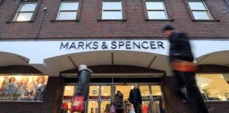 จากปากบอส Marks & Spencer “ต้องกลับไปเป็น value retailer” รู้ตัวก่อนหลุด Top 100 หุ้นอังกฤษครั้งแรกในรอบ 35 ปี