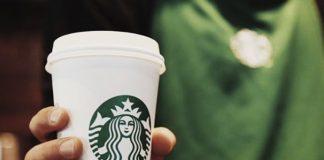 Starbucks เริ่มแผนจัดการคนแนวใหม่ โฟกัสยกระดับสุขภาพจิตพนักงาน