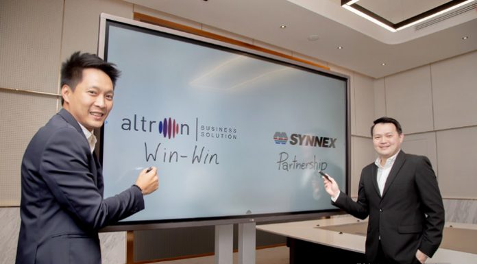 ซินเน็คฯ จับมืออัลทรอน รุกตลาดกลุ่มธุรกิจองค์กร เปิดตัว Interactive Whiteboard ตอบโจทย์ทุกการทำงานในยุคดิจิตอลเต็มรูปแบบ