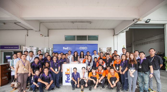 เฟดเอ็กซ์เปิดตัวศูนย์บริการครบวงจร ชลบุรี เพิ่มความสะดวกสะบายแก่ลูกค้าทั้งภูมิภาค