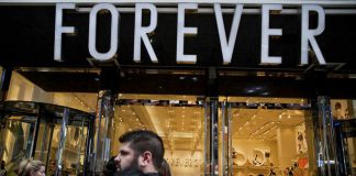 เปิด 4 เหตุผล ไขข้อข้องใจ ทำไม Forever 21 ถึงไปไม่รอด