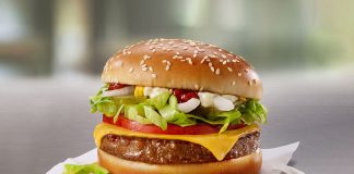 McDonald’s เริ่มขายเบอร์เกอร์จาก Plant-based Food ในแคนาดาแล้ว