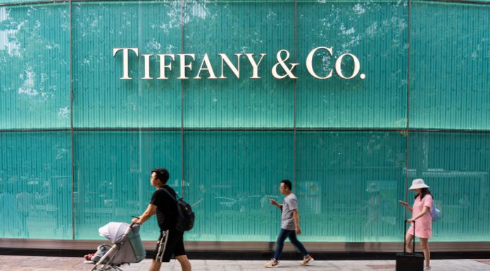 ลือ! LVMH ทาบทามขอซื้อกิจการ Tiffany & Co มูลค่า 11,900 ล้านเหรียญสหรัฐ