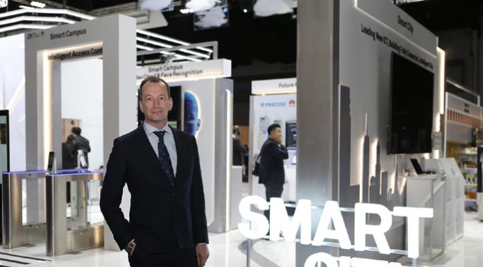 ถอดรหัสผลกระทบและการเปลี่ยนแปลงของภาคอุตสาหกรรมไอทีในระดับประเทศ จากเมกะเทรนด์ “ดิจิทัลทรานส์ฟอร์เมชั่น” และ “สมาร์ทซิตี้”