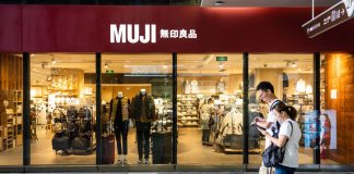 Muji เตรียมขายแครกเกอร์ไส้จิ้งหรีดในปีหน้า หวังเป็นสแนคช่วยลดโลกร้อน