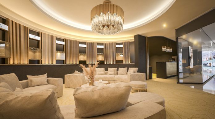 ไทม์โซน ผู้เชี่ยวชาญด้านนาฬิกาแบรนด์ไฮเอนด์เปิดบริการร้านบูทีคสาขาแรกในประเทศไทย