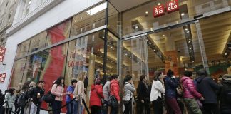 เวียดนามมาเเรงมาก! Uniqlo บุกเปิดสาขาแรก ใหญ่สุดในอาเซียน ยกเป็นตลาดสำคัญ