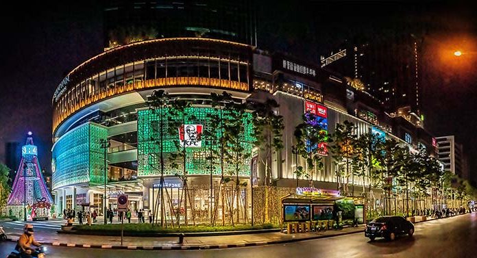 “สามย่านมิตรทาวน์” ร่วมฉลองปีใหม่ “Happy New Me 2020 ” ครั้งแรกกับต้นคริสมาสต์ใจกลางสามย่าน!