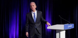 โบอิ้งประกาศไล่ออก CEO ” เดนนิส มุยเลนเบิร์ก” เซ่นพิษวิกฤตกรณี 737 MAX