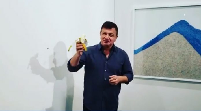 โนแคร์โนสน! ชายผู้กินกล้วยศิลปะราคา 3.64 ล้านบาท บอกว่าเขา “ไม่เสียใจ” ที่ทำลงไป