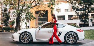 ทดลองใช้ชีวิตเศรษฐี! เปิดทำเนียบ 10 “รถหรู” ให้เช่าขับ “รายวัน” รถหรู