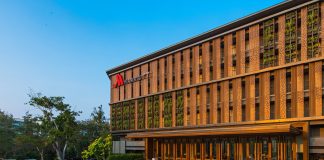 “แอสเสท เวิรด์ คอร์ปอเรชั่น” เปิดเกมรุก ทุ่ม 2.6 หมื่นล้าน รวบโรงแรม-มิกซ์ยูสอีก 12 แห่ง Hua Hin Marriott Resort and Spa