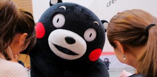 ญี่ปุ่นยกเลิกกิจกรรมจับมือ “คุมะมง” ป้องกันแพร่ไวรัสโคโรนา