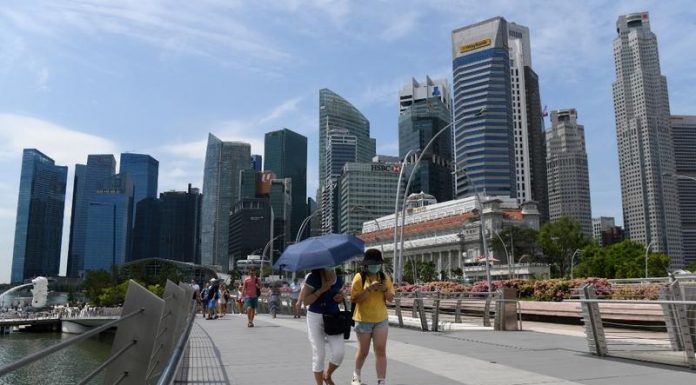 “สิงคโปร์” อัปเดตระบบ “วีซ่า” ดึงทาเลนต์เข้าประเทศ เปิด 27 อาชีพคะแนนสูง-พร้อมอ้าแขนรับ