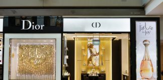 เครือ ‘Louis Vuitton’ เบรกผลิตน้ำหอมหันมาผลิต ‘เจลแอลกอฮอล์’ สู้วิกฤต COVID-19