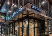 ดราม่าพนักงาน “Starbucks” สหรัฐฯ แฉบริษัทสั่ง “แบน” ของตกแต่งสีรุ้งในช่วง Pride Month