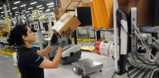 แจกแล้วแจกอีก ‘Amazon’ อัดฉีด ‘โบนัส’ แก่พนักงานช่วงคริสต์มาสอีกคนละ 300 ดอลลาร์