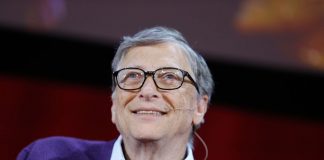 “บิล เกตส์” เขียนโพสต์ถึงปี 2021 ความท้าทายคือการผลิต “วัคซีน” ให้พอแก่คนทั้งโลก