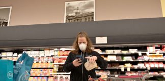 ความเสี่ยงเพิ่ม! สหรัฐฯ พบผู้ติดเชื้อ COVID-19 อายุน้อยพุ่งสูง และเป็นกลุ่มไม่แสดงอาการ