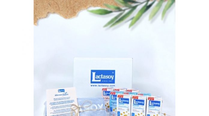 แลคตาซอย ร่วมส่งเสริมอาชีพชุมชนผ้าย้อมคราม สร้างรายได้ฝ่าวิกฤติโควิด-19 กับโครงการ “แลคตาซอยรักษ์ไทย”