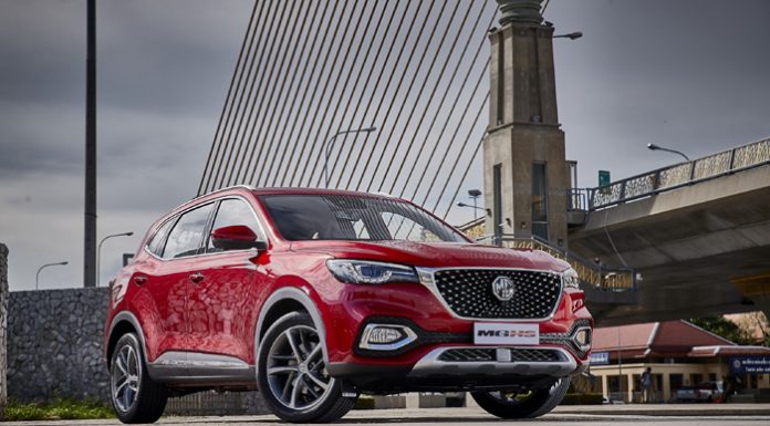 NEW MG HS ขึ้นแท่นผู้นำในตลาดคอมแพคครอสโอเวอร์ (C-SUV) คว้ายอดจำหน่ายรวม 6 เดือน สูงสุดเป็นอันดับหนึ่ง