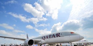 “กาตาร์ แอร์เวย์” ทยอยปลดนักบิน ปรับลดเงินเดือนพนักงานลงราว 15-25%